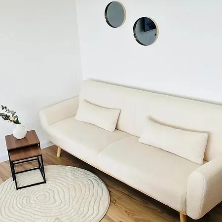 Charmantes Im 25 Og Mit Aussicht Und 60 Zoll Tv