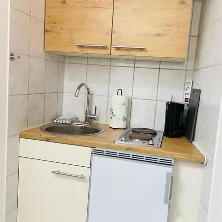 Charmantes Im 25 Og Mit Aussicht Und 60 Zoll Tv אוגסבורג